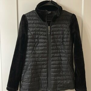 Women’s jacket.